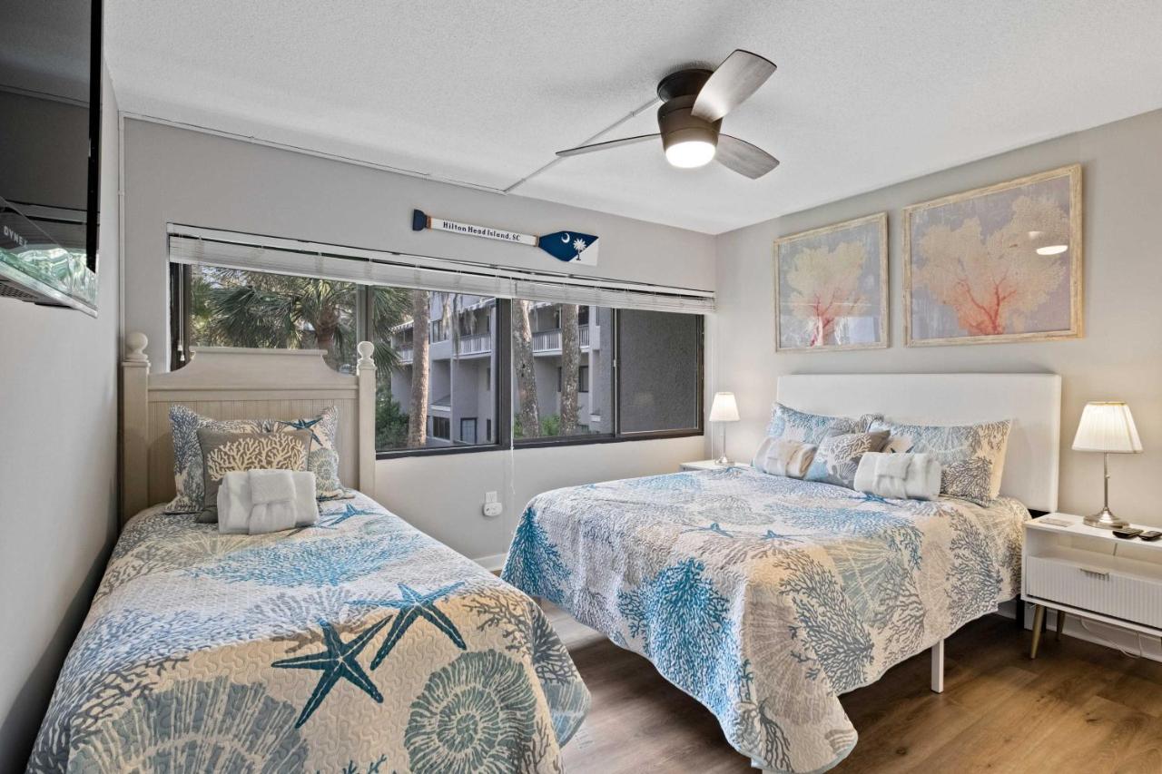 Coastal Oasis With Pool - Walk To Coligny Beach Park Hilton Head Island Exteriör bild