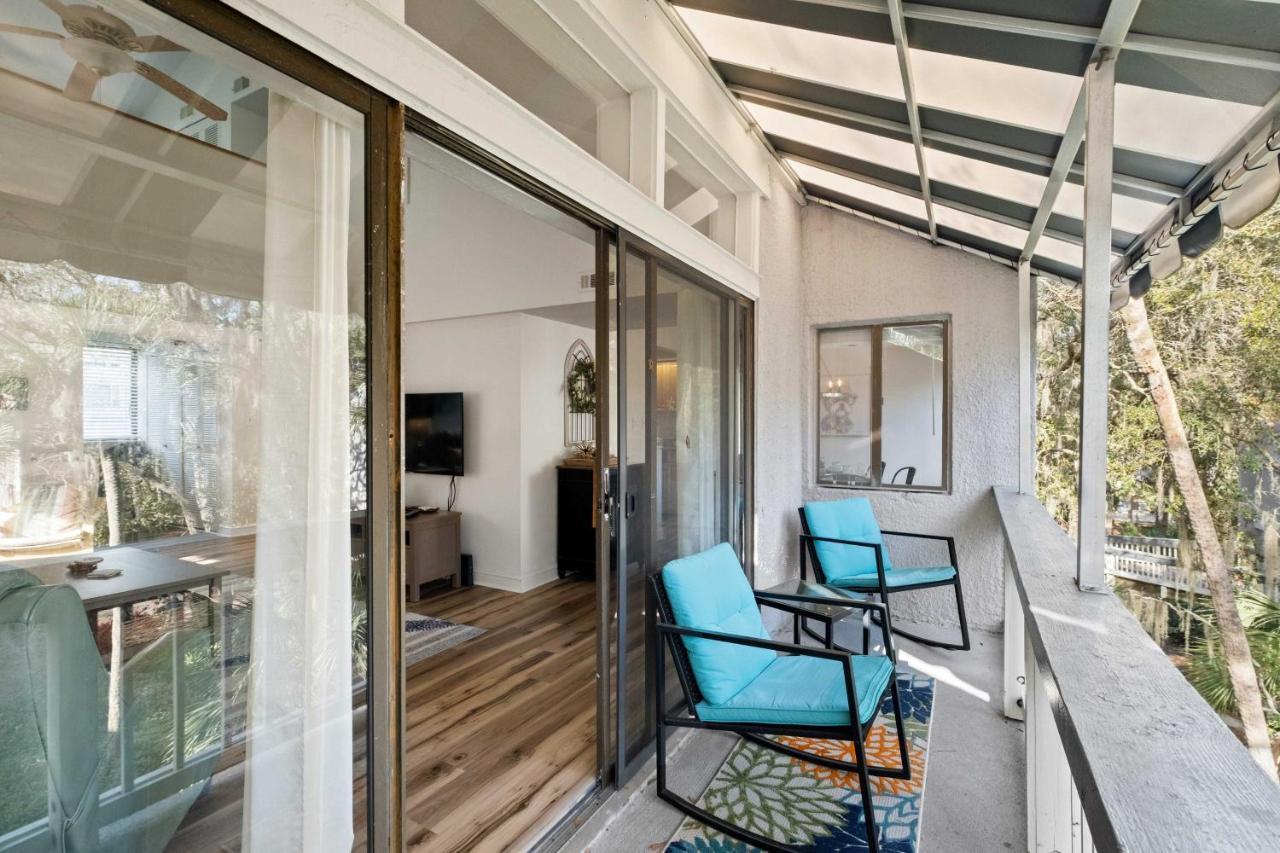 Coastal Oasis With Pool - Walk To Coligny Beach Park Hilton Head Island Exteriör bild