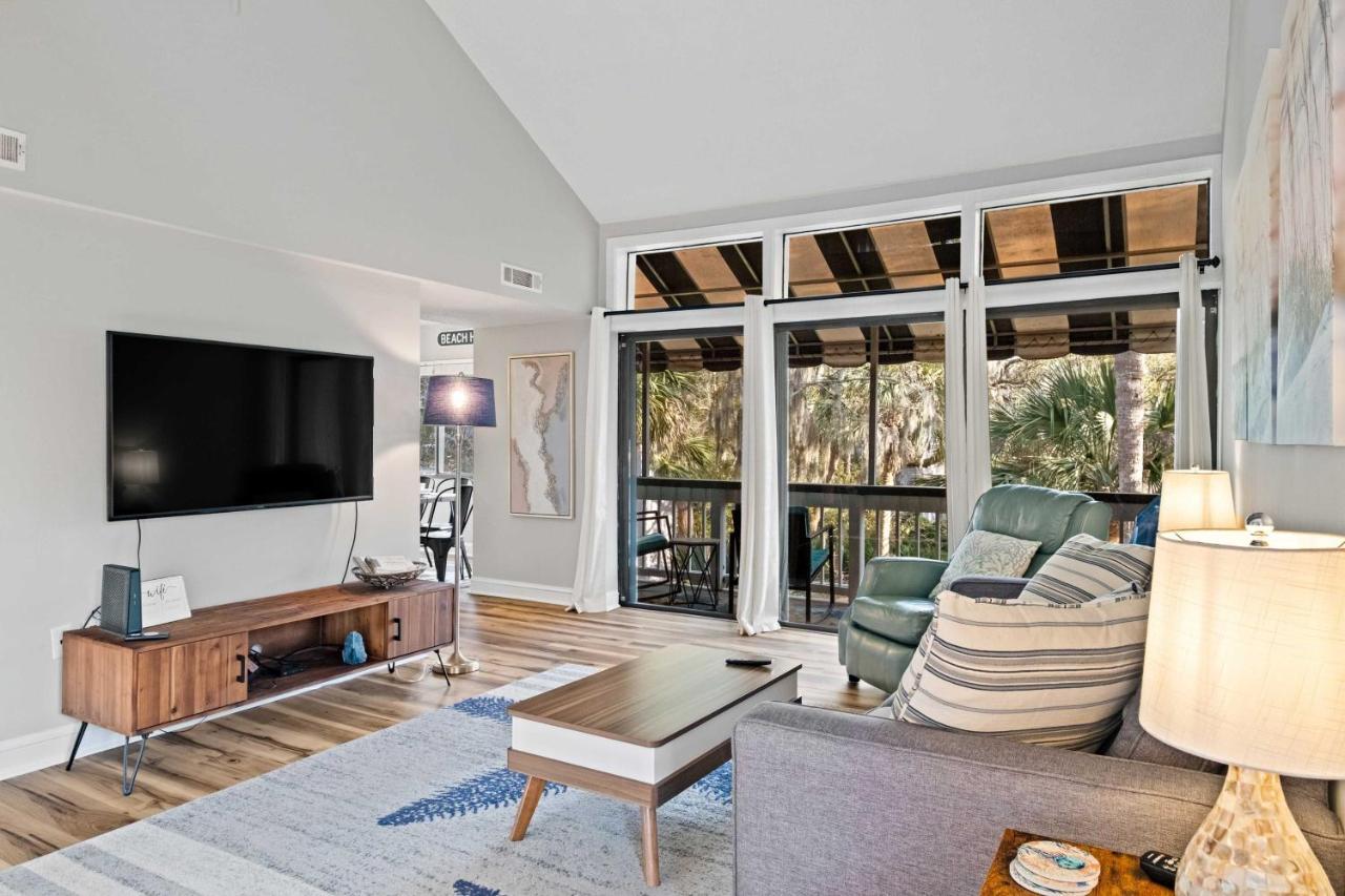 Coastal Oasis With Pool - Walk To Coligny Beach Park Hilton Head Island Exteriör bild