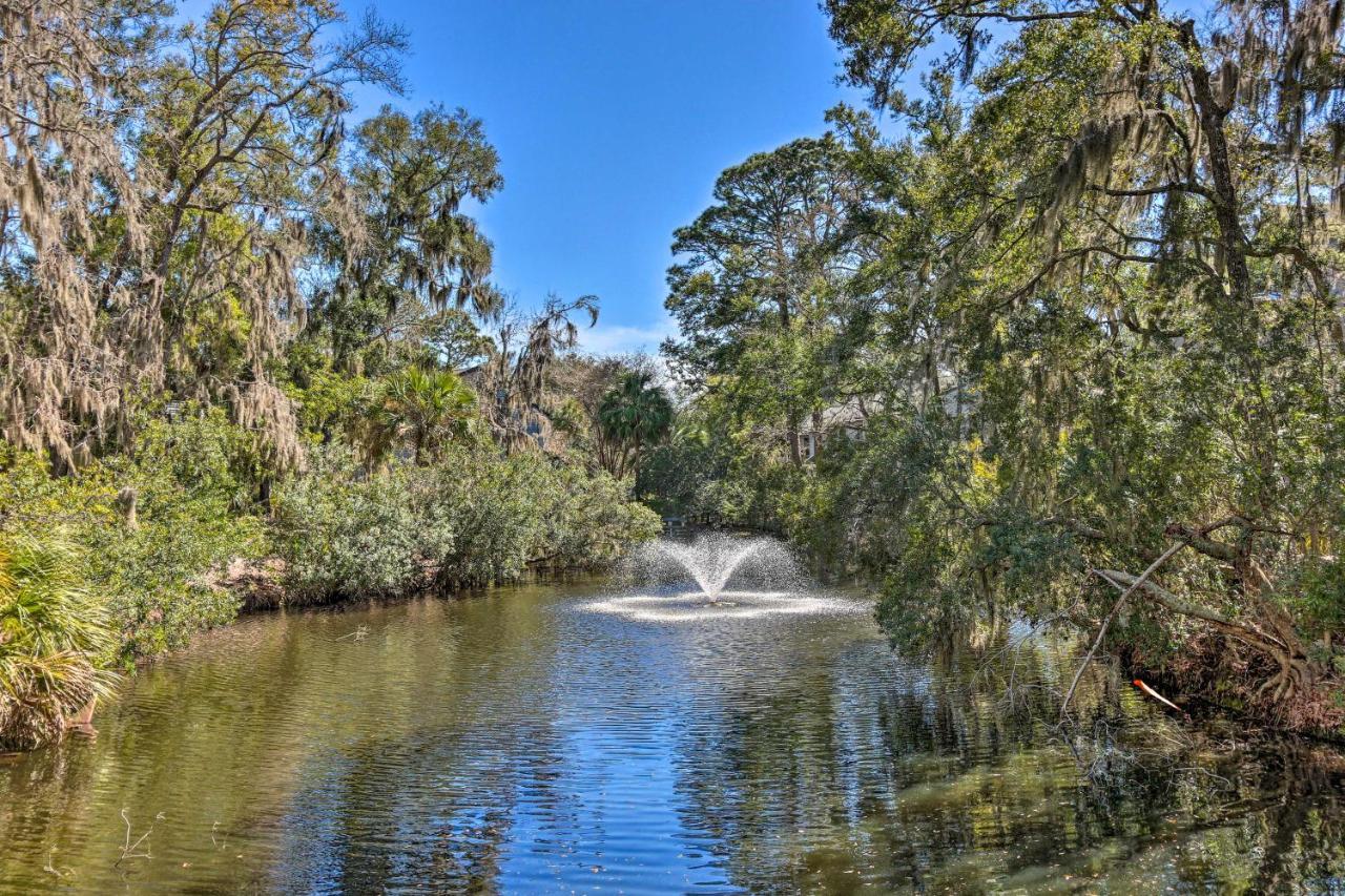 Coastal Oasis With Pool - Walk To Coligny Beach Park Hilton Head Island Exteriör bild